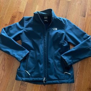 Women’s Noeth Face jacket size Medium